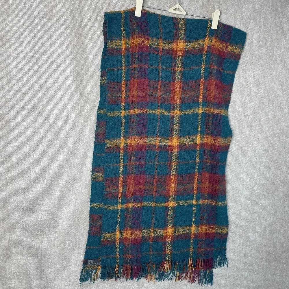 Vintage Totes Plaid Scarf Multicolor Fringed Acrylic Made in Taiwan 62